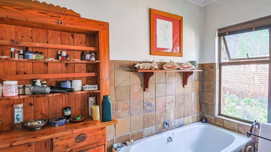 7 Bedroom Property for Sale in Cashan North West